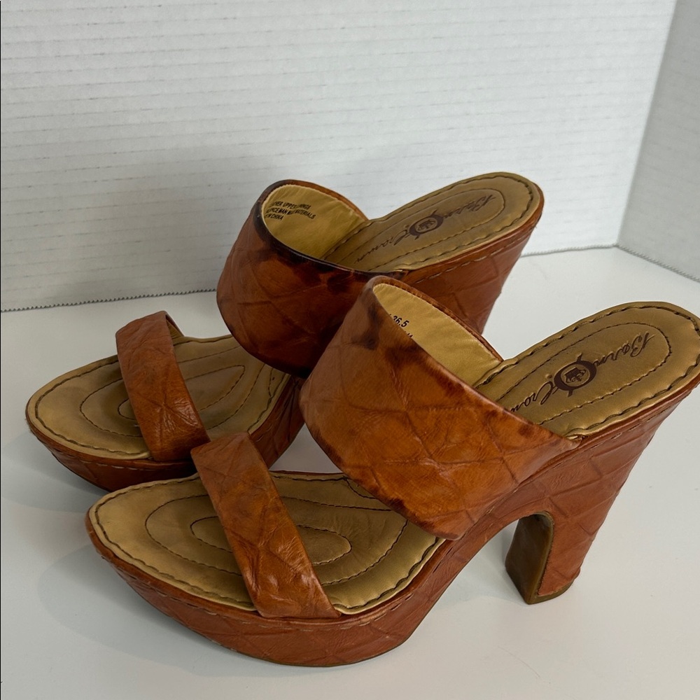 Born Crown Leather Platform Sandals Size 6 Brown Chunky Heel Boho - Picture 10 of 10